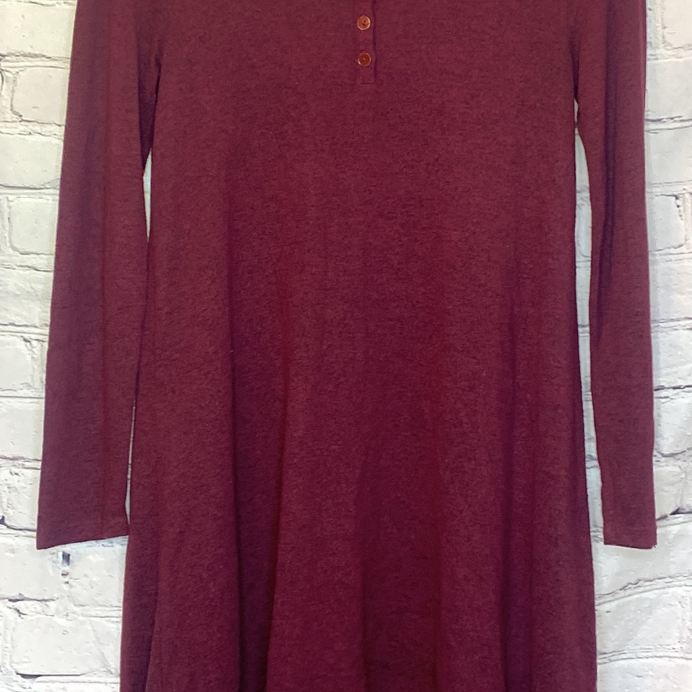 Z Supply Burgundy Red Henley Long Sleeve Dress Size Medium Excellent Condition - Picture 4 of 10
